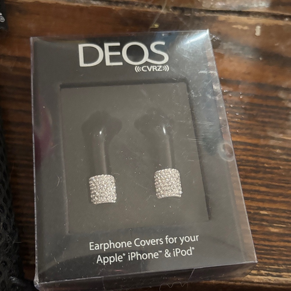 Deos black Swarovski bedazzled Earphone Covers for Apple Devices
